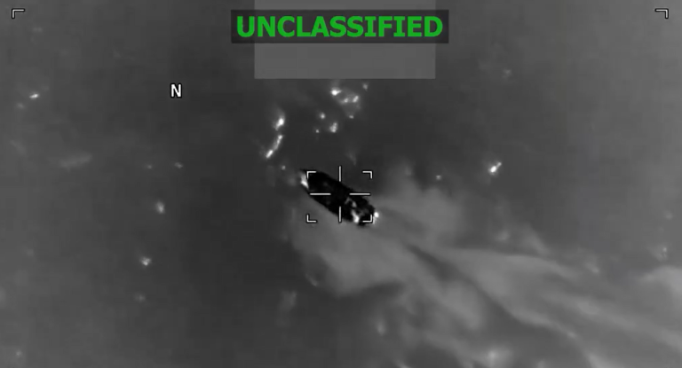 Comando Sur neutraliza embarcación terrorista en el Caribe