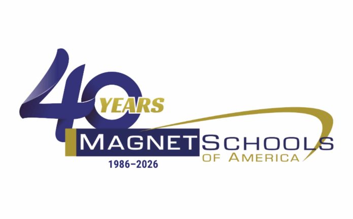 Distinguen a 5 Escuelas Magnet del CMS