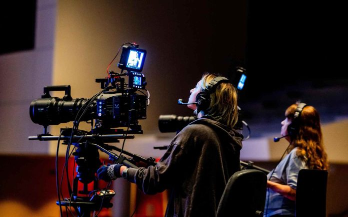 Producciones audiovisuales en NC dejaron $185,5 millones y 7.000 empleos en 2025