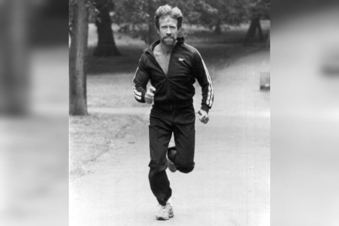 Falleció la leyenda de las artes marciales Chuck Norris a los 86 años