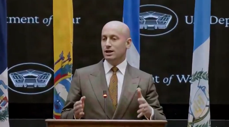 EE. UU. revive la Doctrina Monroe y califica a cárteles como terroristas