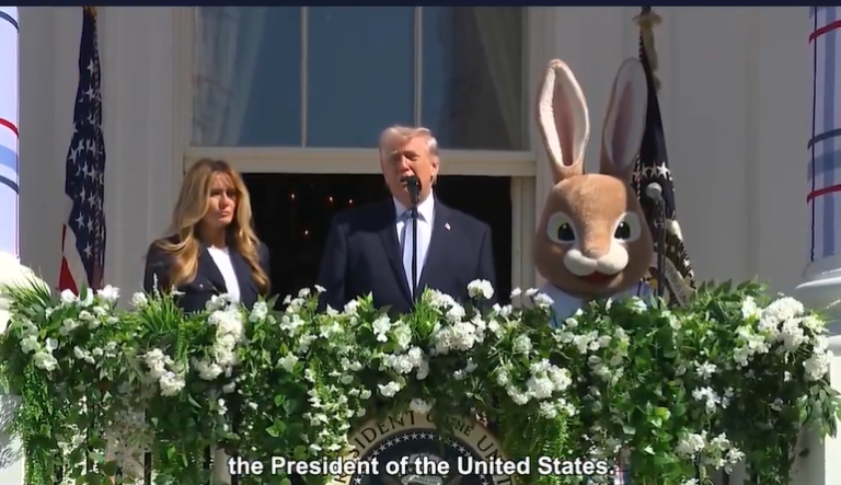Trump celebra la Pascua en la Casa Blanca con un mensaje de patriotismo