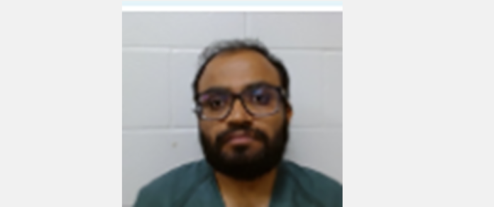 Arrestan a un migrante indocumentado buscado por tráfico de drogas