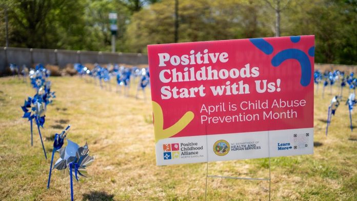 Gobernador Stein impulsa abril como Mes de la Prevención del Abuso Infantil