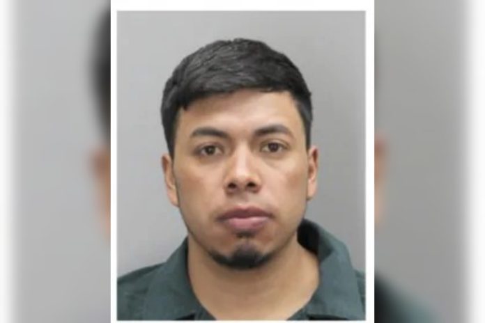 DHS emite alerta por asesinato de una bebé a un migrante indocumentado