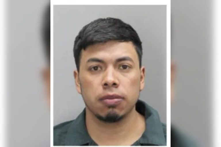 DHS emite alerta por asesinato de una bebé a un migrante indocumentado