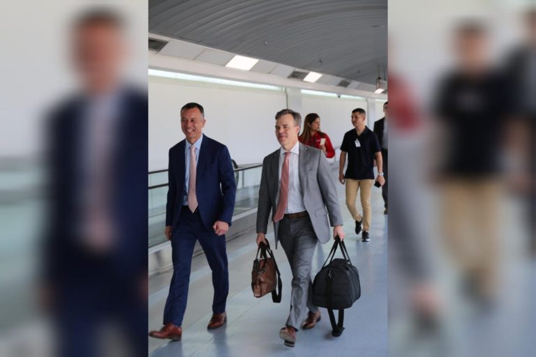 John M. Barrett llega a Caracas para asumir la jefatura de la Embajada de EE.UU.