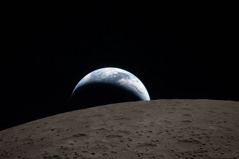 Artemis II captura imágenes inéditas de la Luna
