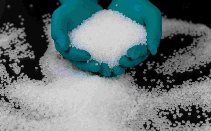 Dos traficantes de metanfetaminas condenados a prisión