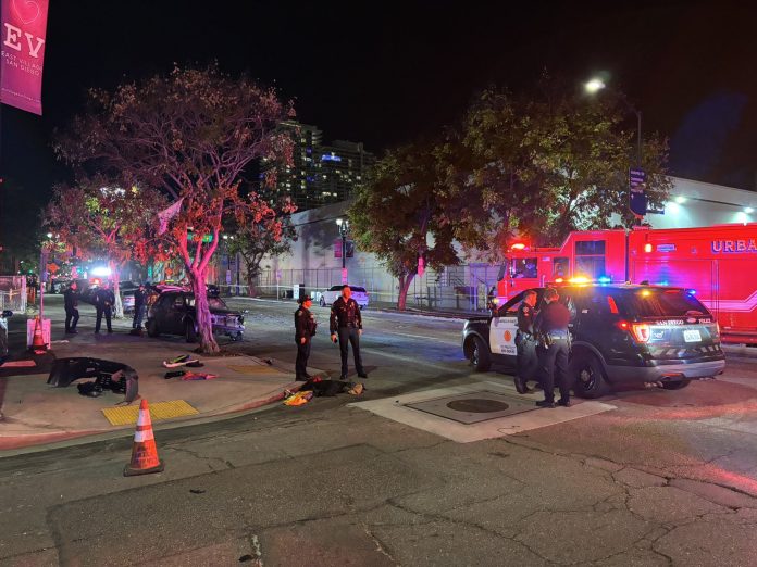FBI investiga un presunto crimen de odio en el el tiroteo de la mezquita en San Diego