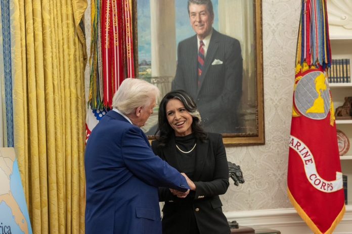 Tulsi Gabbard renuncia como directora de Inteligencia Nacional de EE.UU.