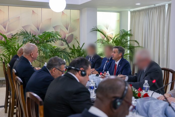 Director de la CIA se reunió con altos funcionarios en La Habana