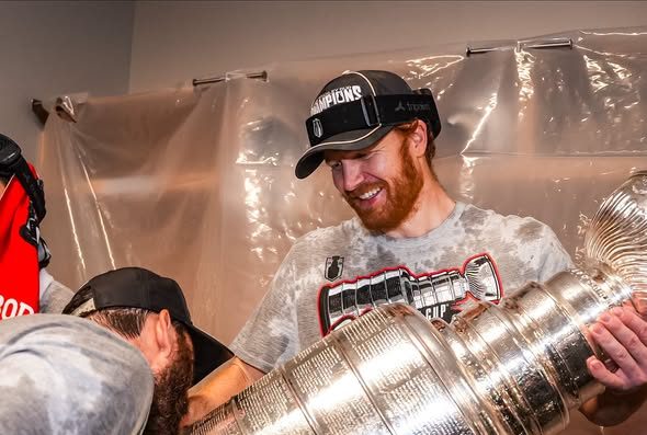 Los Canes comienzan las celebraciones de la Copa en Raleigh en Teets