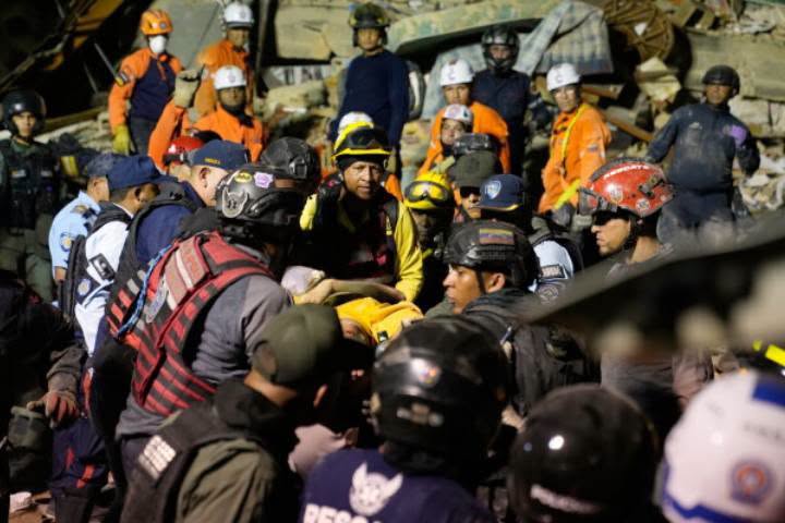México, El Salvador y Dominicana envían ayuda por terremotos en Venezuela
