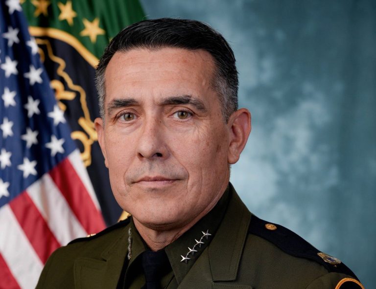 CBP nombra a «Pete» Vasquez jefe de la Patrulla Fronteriza