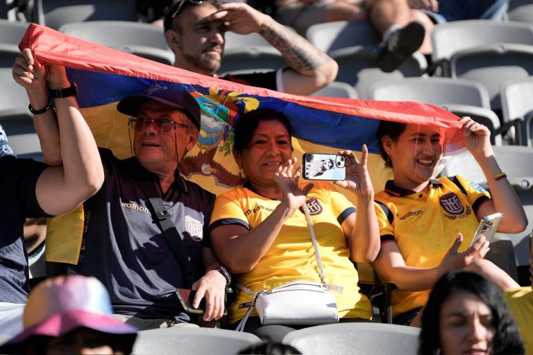 Ecuador lanza guía oficial para hinchas de La Tri