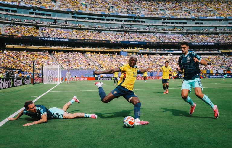 Histórico triunfo de Ecuador ante Alemania no alcanzó para clasificar