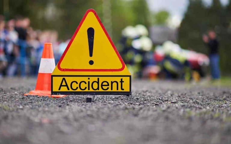 Accidente fatal en NC deja dos muertos tras choque frontal con conductor en sentido contrario