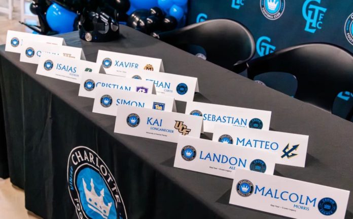 El Charlotte FC celebra la graduación de la promoción de 2026 de su academia