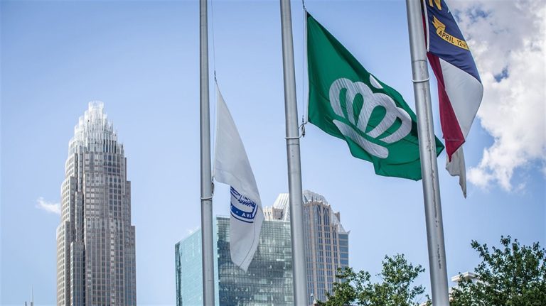 Charlotte inicia la búsqueda de un nuevo alcalde tras la renuncia anticipada de Vi Lyles