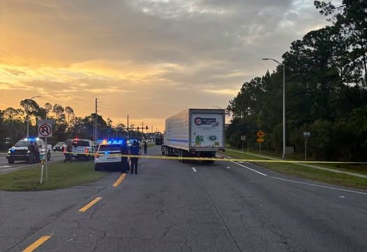 Muere mexicano tras ser atropellado por un camión al huir de agentes de ICE