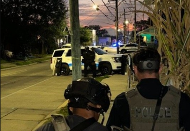 ICE prohíbe a sus agentes realizar persecuciones en vehículos