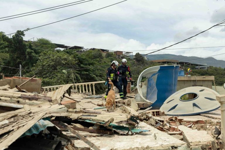Comando Sur lidera auxilio humanitario en zonas de desastre en Venezuela
