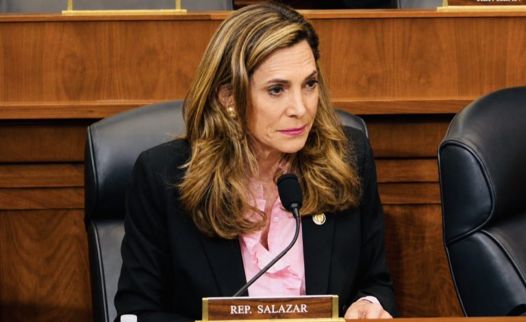 Congresista Salazar celebra respaldo de EE. UU. a acuerdo con Haití