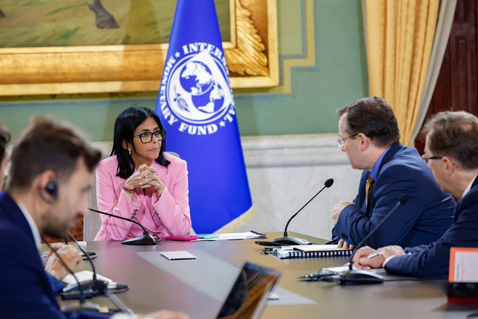 El FMI se reúne con Delcy Rodríguez por impacto de los terremotos en Venezuela