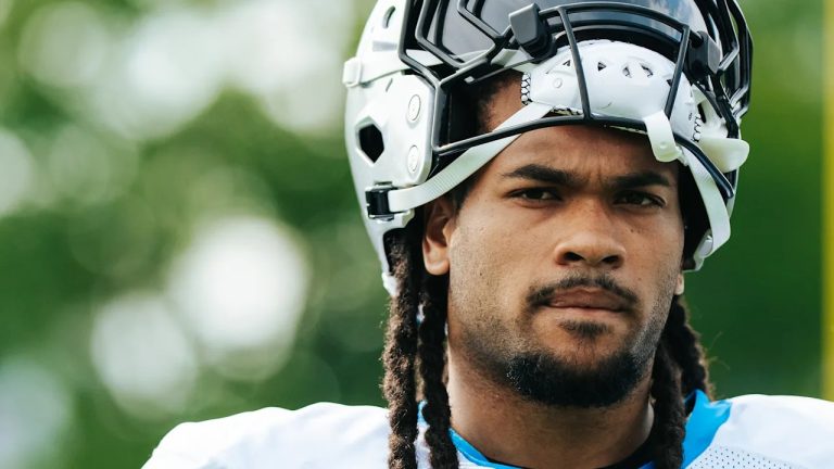 Jonathon Brooks, de los Panthers, supera un hito importantísimo