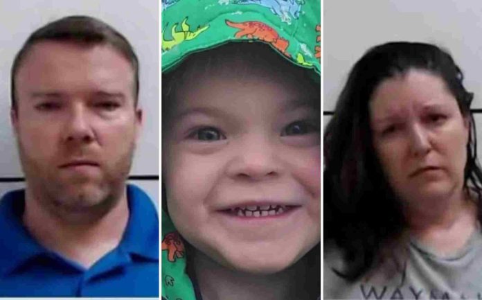 Reciben condena de 37 años por la muerte de su hijo adoptivo de 4 años
