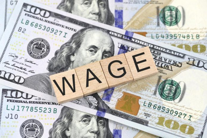Pese al crecimiento económico, los salarios siguen siendo un desafío en NC