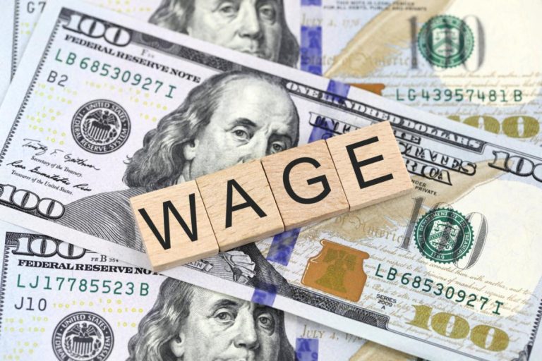 Pese al crecimiento económico, los salarios siguen siendo un desafío en NC