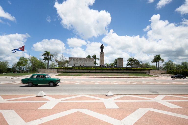 EE.UU. incauta 90 cargamentos de combustible destinados ilegalmente a Cuba