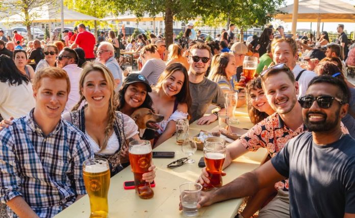 Oktoberfest en Charlotte: Cinco planes económicos para disfrutar en familia
