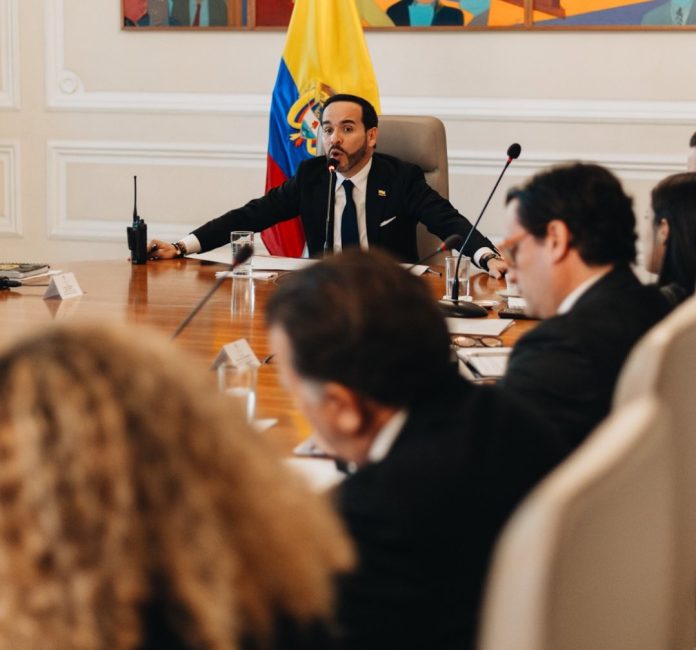 De La Espriella promete dar con los autores intelectuales del magnicidio de Miguel Uribe Turbay