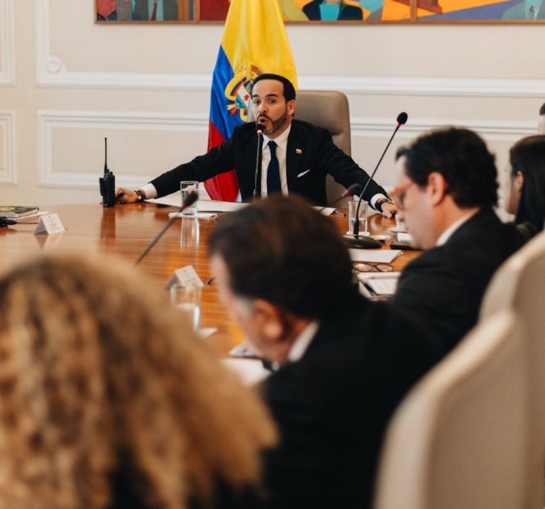 De La Espriella promete dar con los autores intelectuales del magnicidio de Miguel Uribe Turbay
