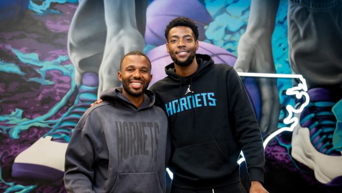 Los Charlotte Hornets extienden el contrato de Brandon Miller