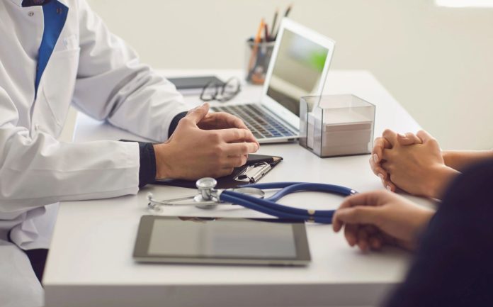 Publican las tarifas del seguro médico de la Ley de Cuidado de Salud Asequible (ACA) para el período 2027
